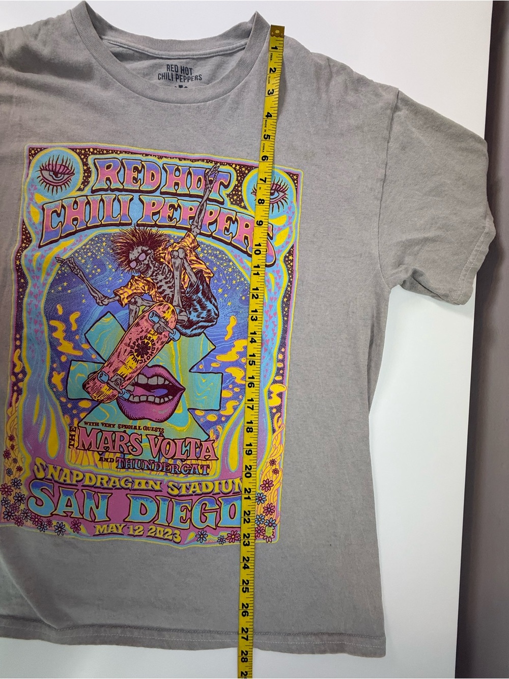 Red Hot Chili Peppers | The Mars Volta Concert T-Shirt | Beige | Size L - Picture 9 of 9